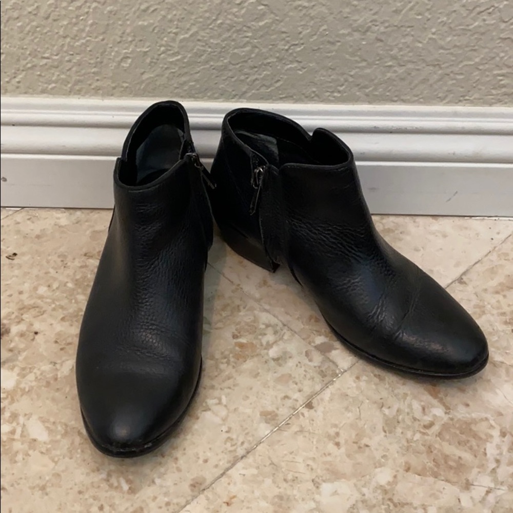 Sam Edelman black leather ankle boots